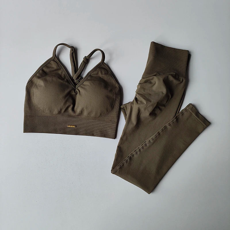 Women Seamless Sports Bra Yoga Set With Quick Dry Leggings