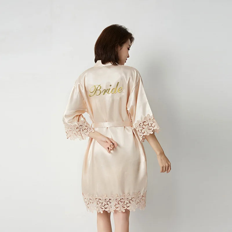 White Wedding Robe Embroidered Mother Bride Kimono Gown