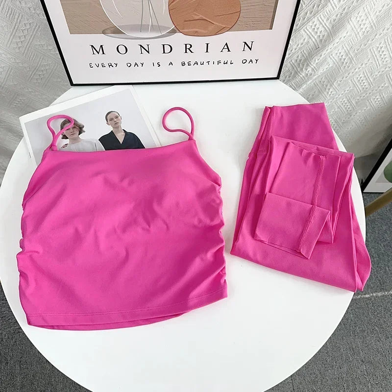 طقم يوغا من قطعتين للنساء حمالة صدر رياضية سروال ضيق بدلة رياضية