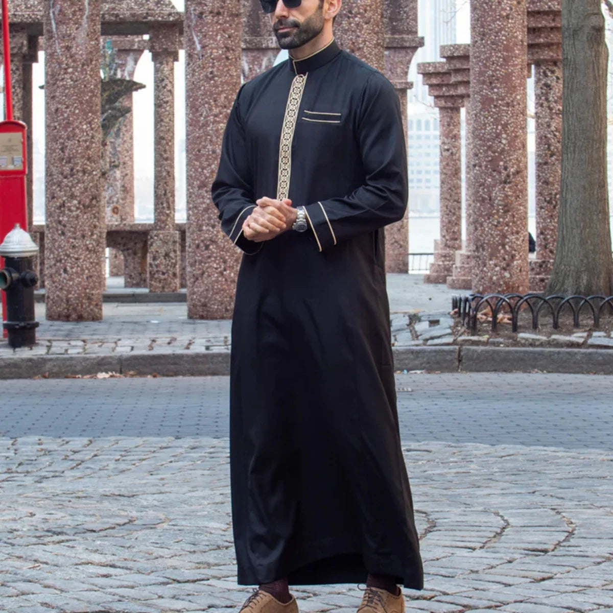 Embroidered Arabic Thobe For Men Stand Collar Elegant Robe