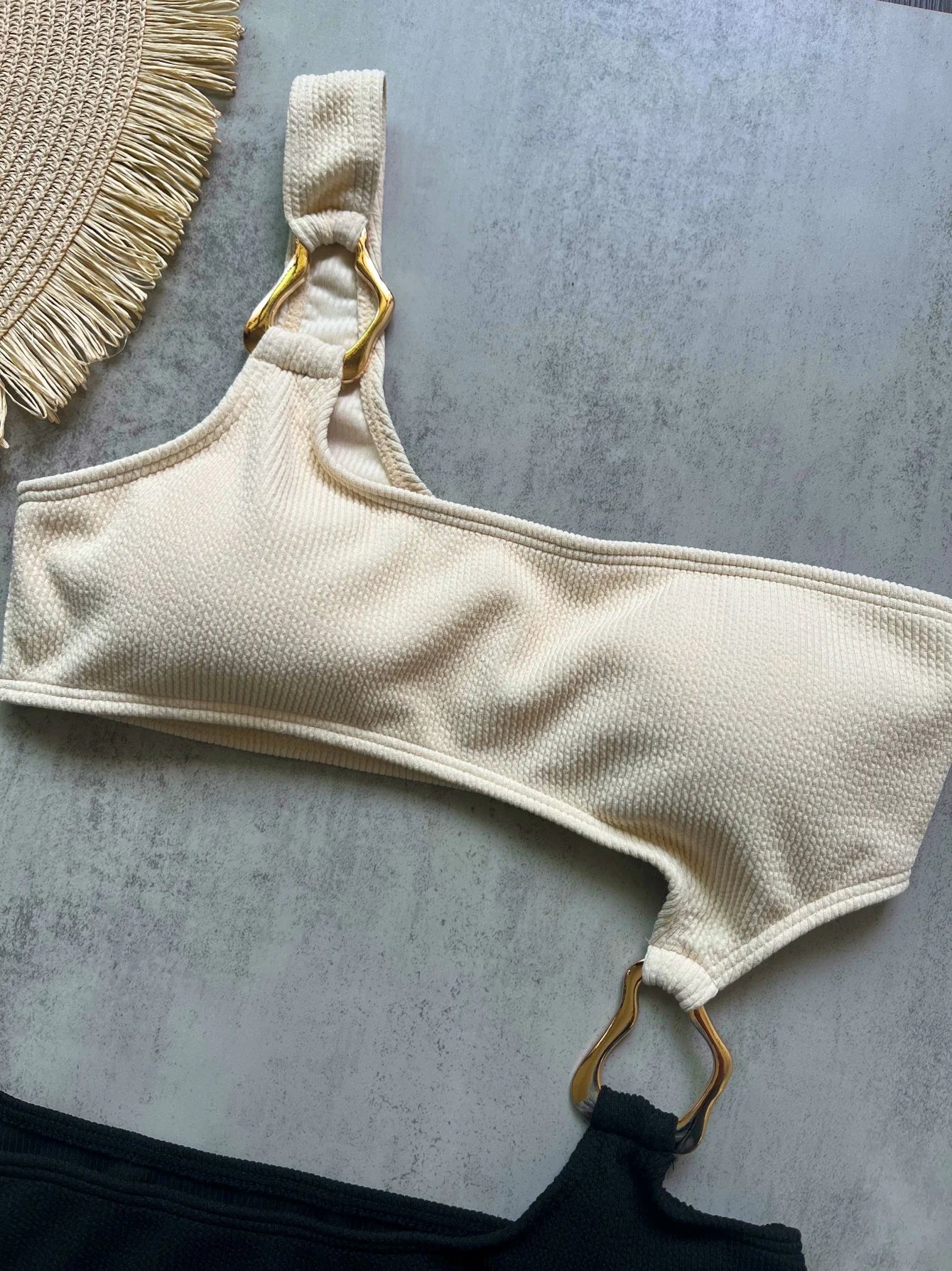 Women One Shoulder Asymmetric Swimsuit With Metal Ring