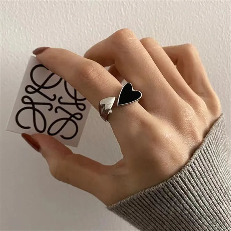 Two Color Black Heart Ring For Women Minimalist Punk Jewelry
