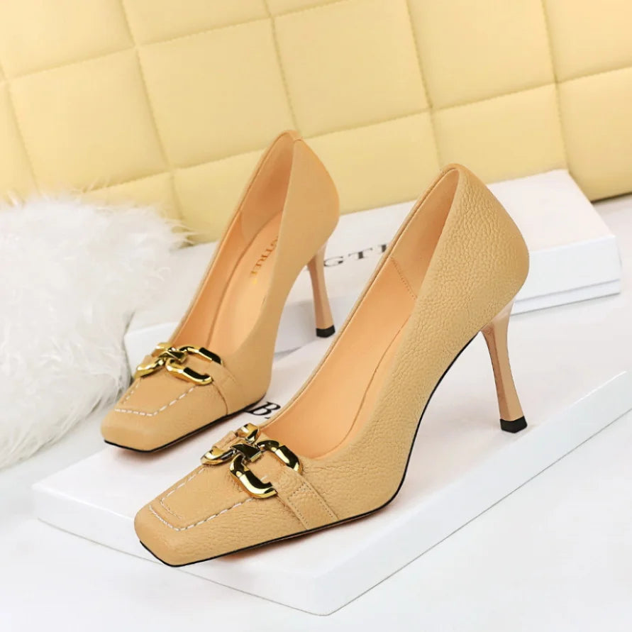 Retro Fashion Ultra High Heel With Metal Buckle Decoration